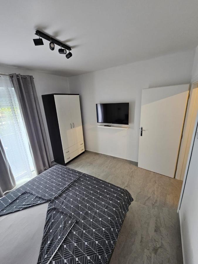 Apartments Miriam Srima Vodice Kültér fotó