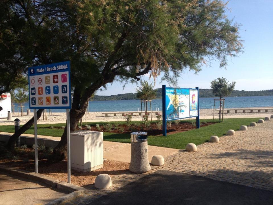 Apartments Miriam Srima Vodice Kültér fotó