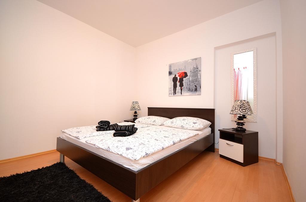 Apartments Miriam Srima Vodice Kültér fotó
