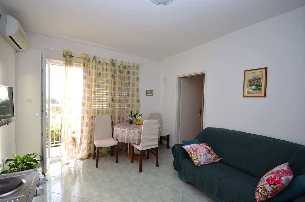 Apartments Miriam Srima Vodice Kültér fotó