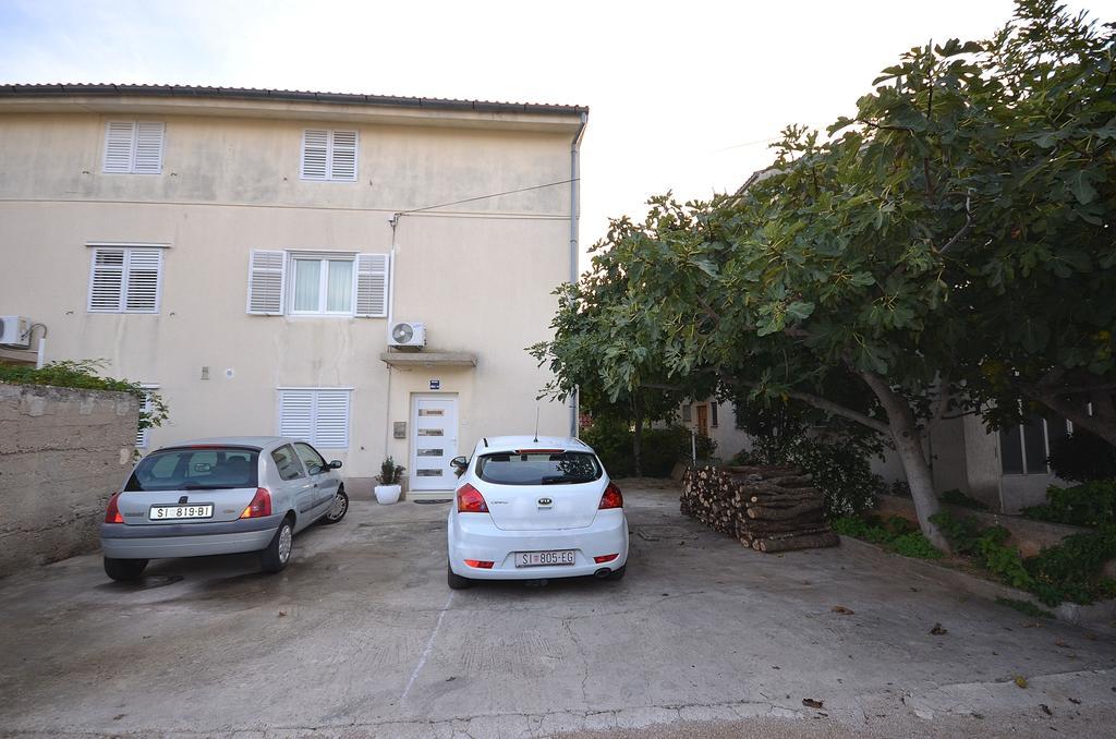 Apartments Miriam Srima Vodice Kültér fotó